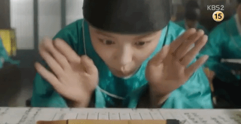 Ra-On Test Taking Moonlight Drawn By Clouds GIF - Find & Share on GIPHY