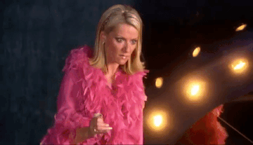 giphy.gif#9-grid1