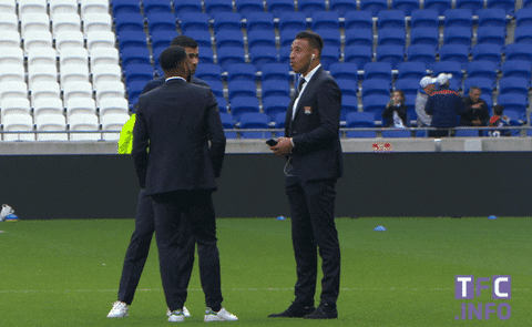 Ligue 1 Dancing GIF by Toulouse Football Club