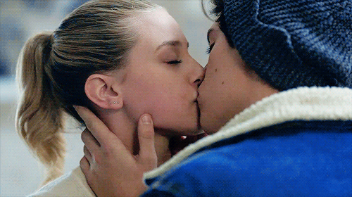 Cole Sprouse Kiss GIF - Find & Share on GIPHY
