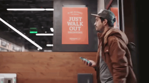 Amazon Go ti permette di accedere al supermercato attraverso un semplice gesto con il tuo smartphone
