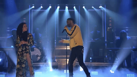 Jhené Aiko & Big Sean Perform “Moments” On 'Fallon' thumbnail