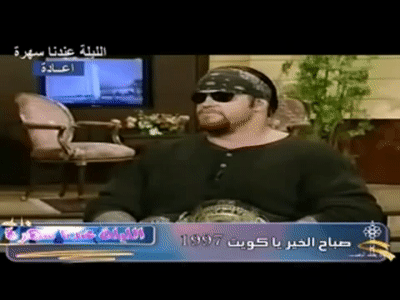 ·Entrevista a Undertaker y a CM Punk Giphy