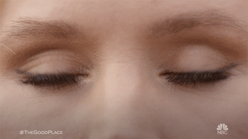 Eye Lashes GIFs - Find & Share on GIPHY