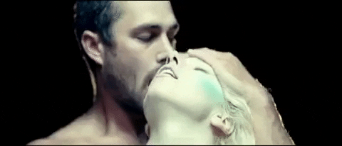 giphy.gif