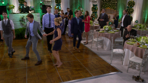 group dancing at a wedding - fuller house