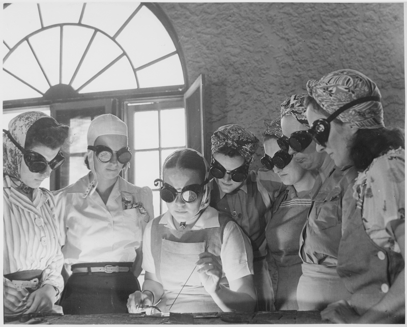US National Archives goggles vintage throwback world war ii