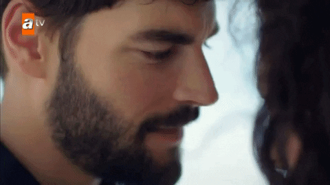 3. Hercai- Inimă schimbătoare -comentarii -Comments about serial and actors - Pagina 8 Giphy