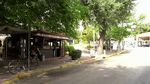 giphy downsized large.gif?cid=790b7611ec87459e049975254837bc98ccb2fe26bee24b73&rid=giphy downsized large Οι Κρέπες Κηφισιάς γράφουν χιλιόμετρα στην ιστορία της κρέπας από το 1994