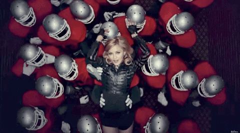 ⭐ Cosas Raras que hacen las divas de la música ? 6 giphy