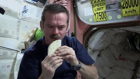 Conoce qué es lo que comen los astronautas en el espacio.-Blog Hola Telcel