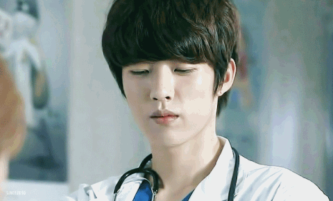 Image result for sungyeol doctor gif