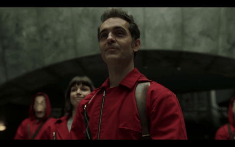 Escena de La Casa de Papel donde el plan se complica