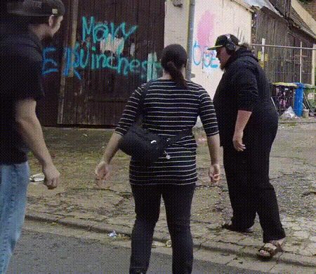 giphy.gif