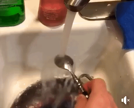 Everytime i wash a spoon in funny gifs