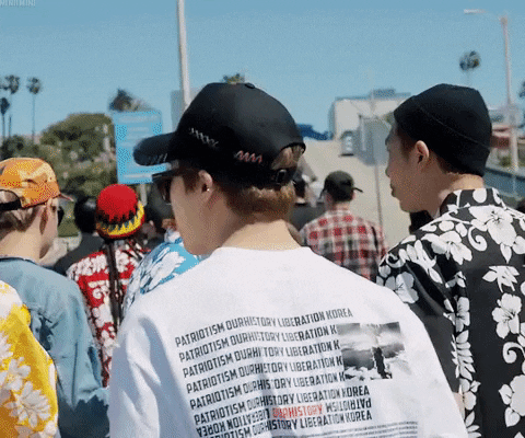 5 Boy Group Members Wore The Same $2,000+ Shirt But Served