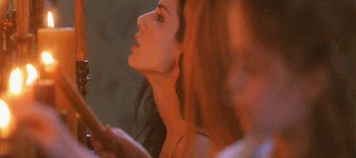 Sandra Bullock Candle GIF - Find & Share on GIPHY