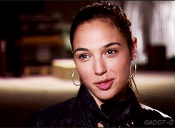 Gal Gadot GIF - Find & Share on GIPHY