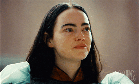 Película ganadora a mejor maquillaje, Emma Stone ganadora a mejor actriz, en los Premios Óscar 2024 por 'Pobres criaturas'.- Blog Hola Telcel.