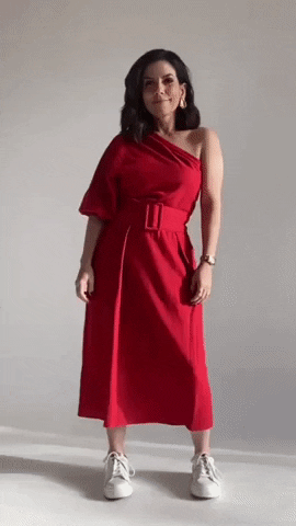 Giphy/@marianaconsultoriadeimagem/Instagram/Reprodução