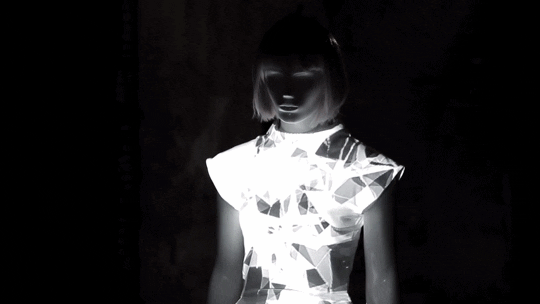 Projection On Mannequin GIFs - Find & Share on GIPHY