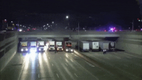 Truck drivers help to prevent suicide in random gifs