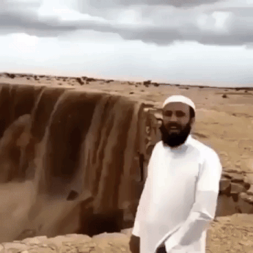 Sandfall in Saudi Arab in random gifs
