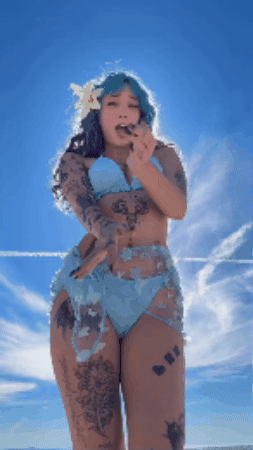 giphy.gif