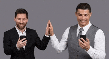 GIF messi ronaldo high five para Instagram