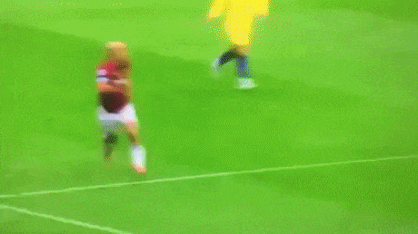 Funniest football moment in football gifs