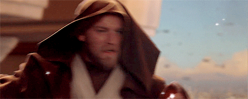 Ewan McGregor como Obi-Wan Kenobi portando su sable azul de jedi- Blog Hola Telcel 