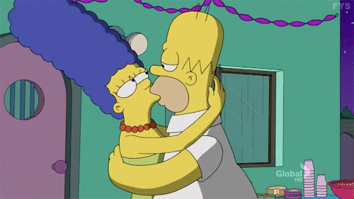 Homer and Marge kissing