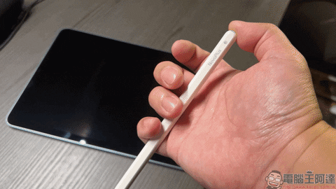 市面唯一磁吸充電副廠 iPad 手寫筆！NovaPlus Pencil A7 Pro 開箱體驗：磁吸自動充電免帶線、配備柔環呼吸燈、藍牙神操控體驗更勝原廠！ - 電腦王阿達