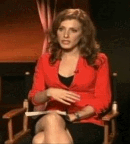 Hallie Jackson GIFs - Find & Share on GIPHY