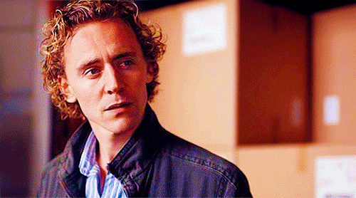 Tom Hiddleston Wtf GIF - Find & Share on GIPHY