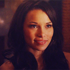 jessica parker kennedy gifs on Tumblr
