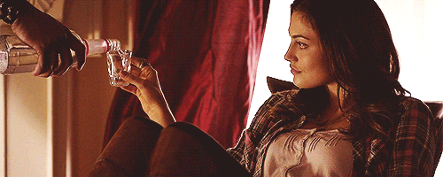the vampire diaries phoebe tonkin hayley GIF