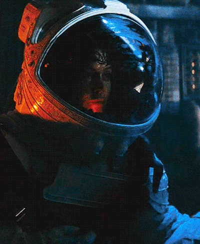 Glow Sigourney Weaver GIF - Find & Share on GIPHY