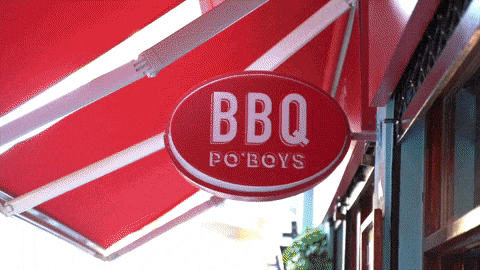 giphy downsized large.gif?cid=790b7611ae0e984e53c7e6a76c7dae7d82f92e680d16b4f0&rid=giphy downsized large Στο Po’ Boys θα φας αληθινό ΒΒQ, όπως μαγειρεύεται και σερβίρεται στην Αμερική