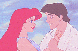 Disney-Kiss GIFs - Find & Share on GIPHY