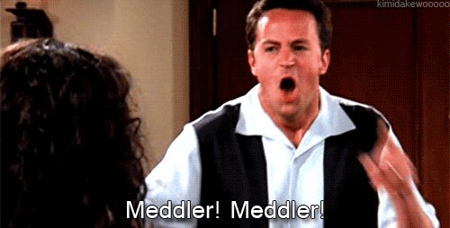18 Times em Friends em Chandler Bing Summed Up Life as a Twenty Something giphy gif