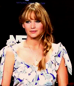 Jennifer Lawrence Thumbs Up GIF - Find & Share on GIPHY