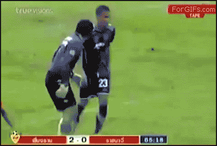 https://media.giphy.com/media/DQgk8dse32srC/giphy.gif