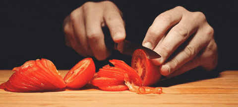 tomatoes chopping