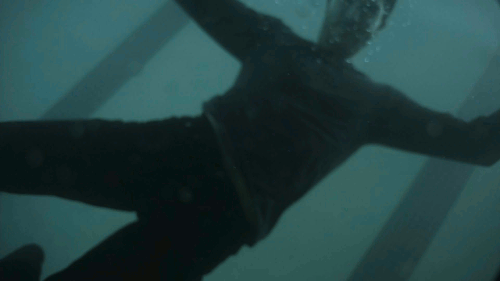 Drowning Animated Gif : Gif Drowning Abyss Water Under Underwater Gifs ...