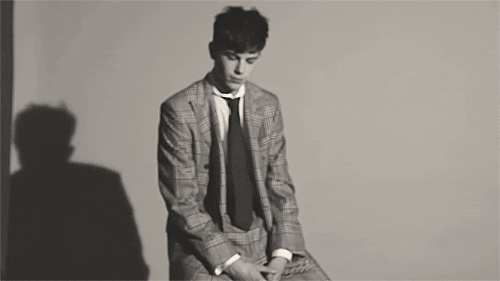  외국 남자모델들 백스테이지 모습.gif | 인스티즈