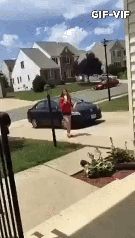 Slip On Stairs in funny gifs