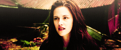 Bella Swan GIF - Find & Share on GIPHY