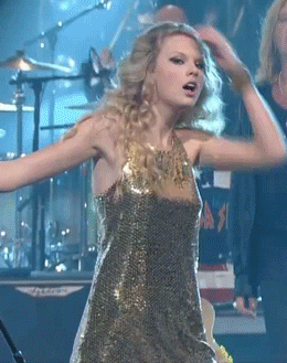 Taylor Swift Dancing GIF - Find & Share on GIPHY