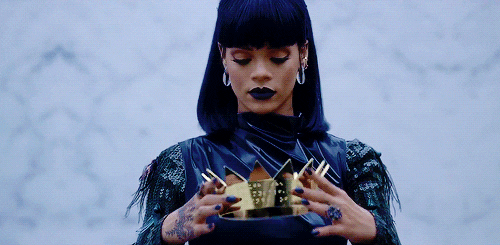 Rihanna queen and crown